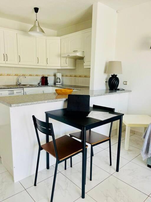 Comfy Home With Large Terrace Five Minutes From Ocean Los Cristianos  Bagian luar foto