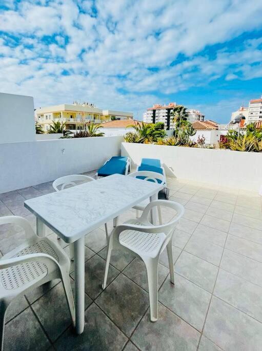 Comfy Home With Large Terrace Five Minutes From Ocean Los Cristianos  Bagian luar foto